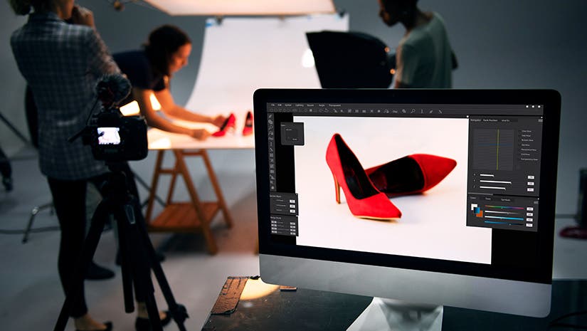 professional photographers in studio product shoe photography