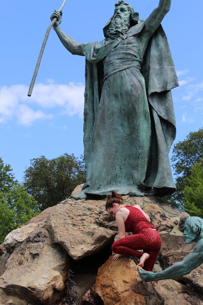 washington park albany ny statue frank walker