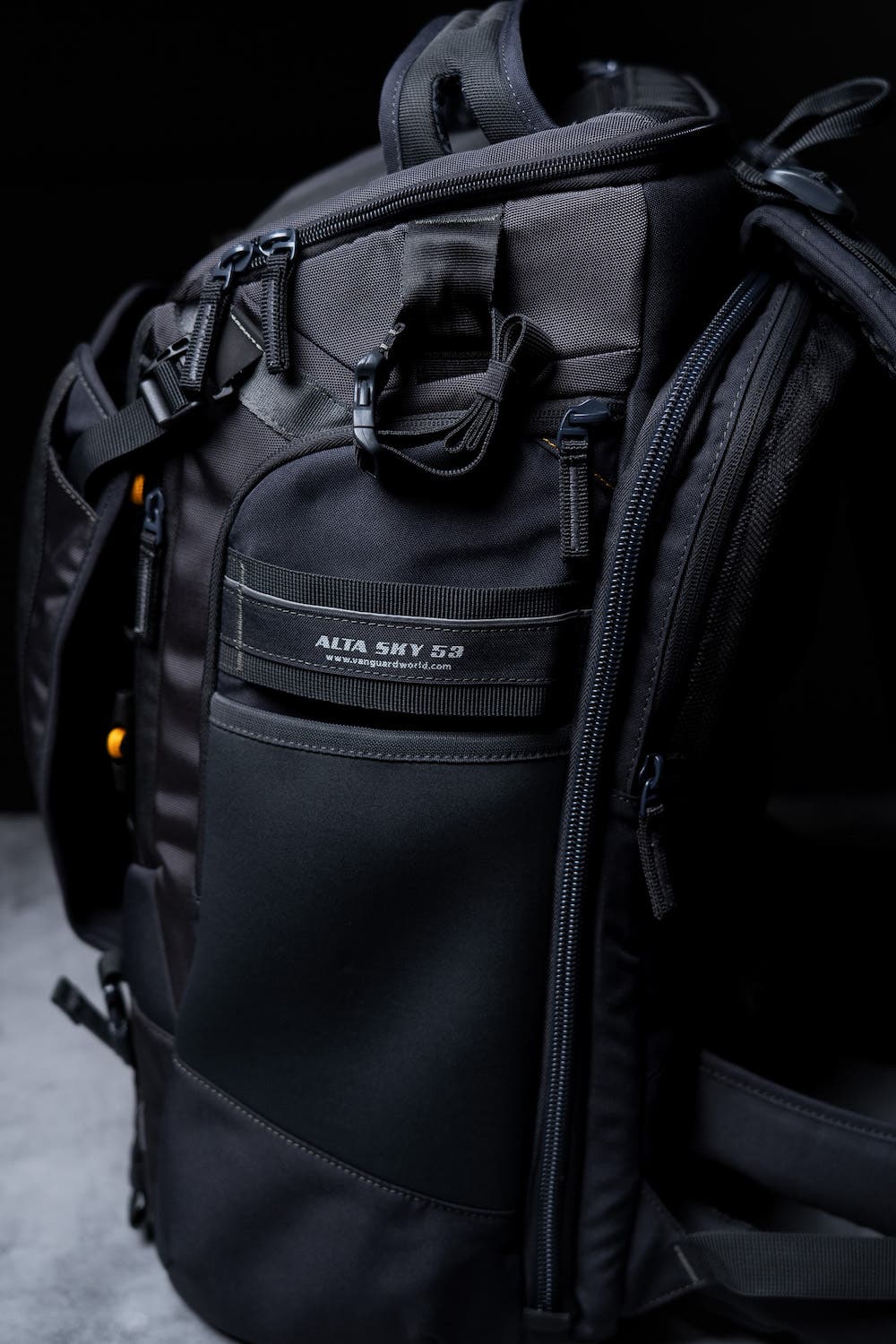 Vanguard Alta Sky 53 camera backpack